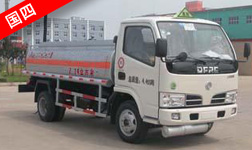 東風勁卡5噸油罐車